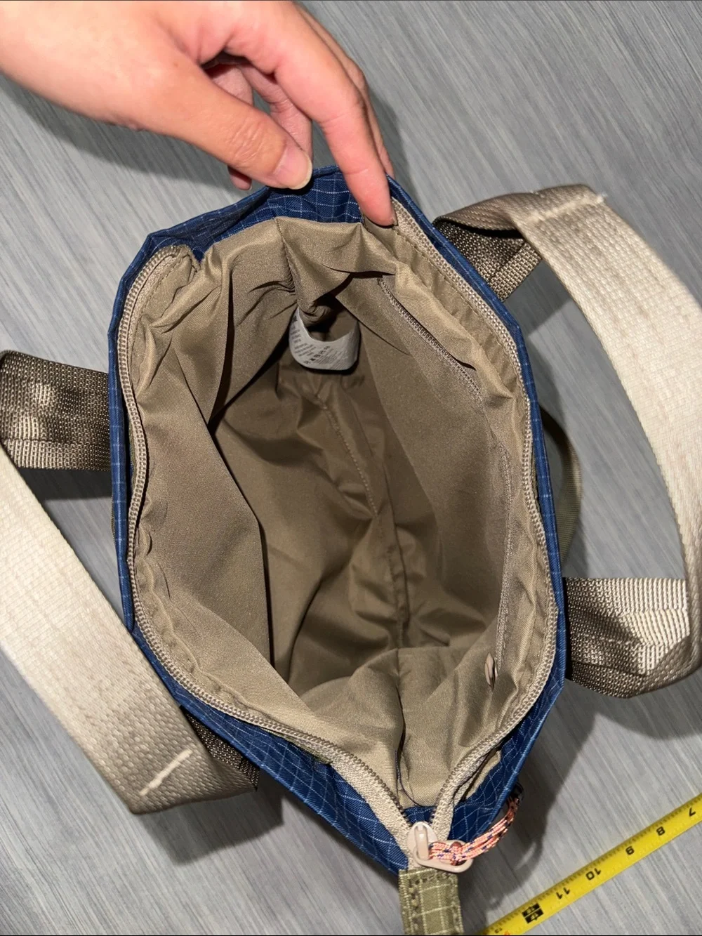 Dakine Jinx Mini Tote Bag Base Camp Ripstop Crossbody Olive Green Navy